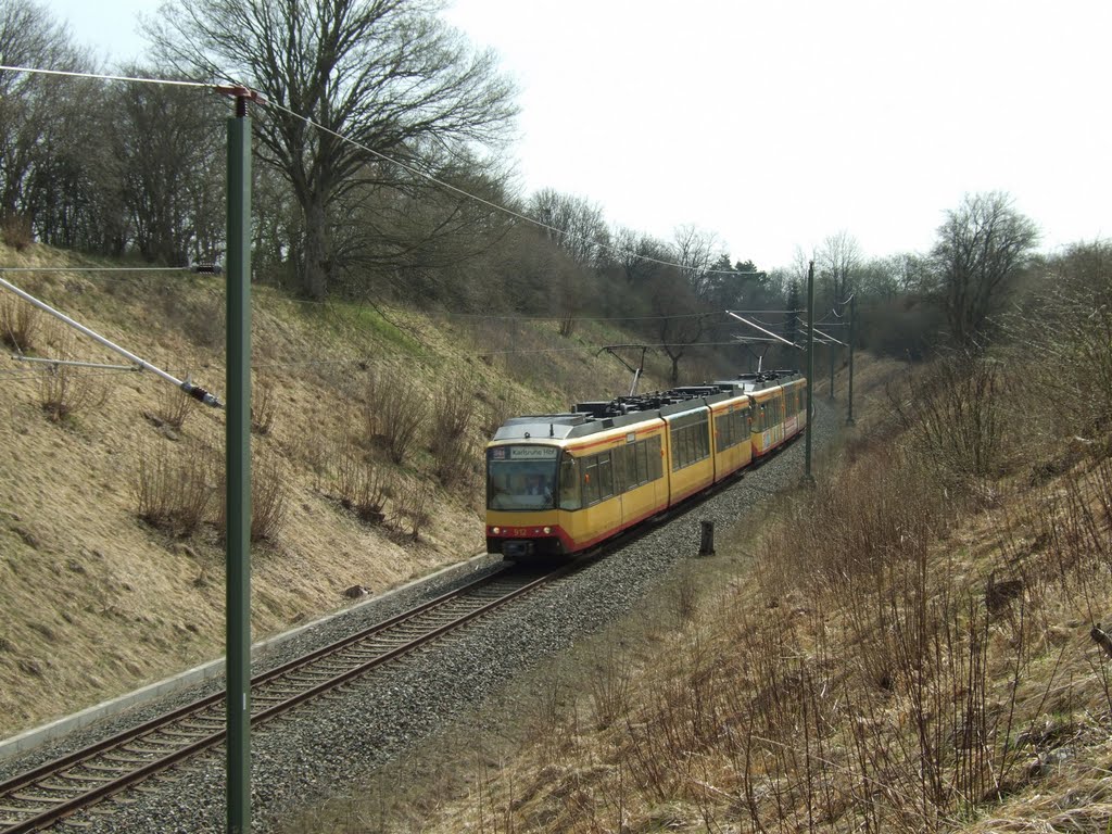 Dornstetten, Lattenberg, Stadtbahn von Eutingen im Gäu nach Karlsruhe über Freudenstadt, April 2009 by RDZfds