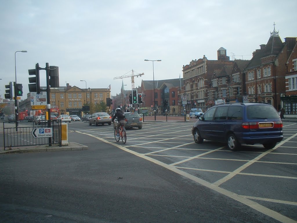 Oxford - Botley Road @ Rail Station by derfmeister