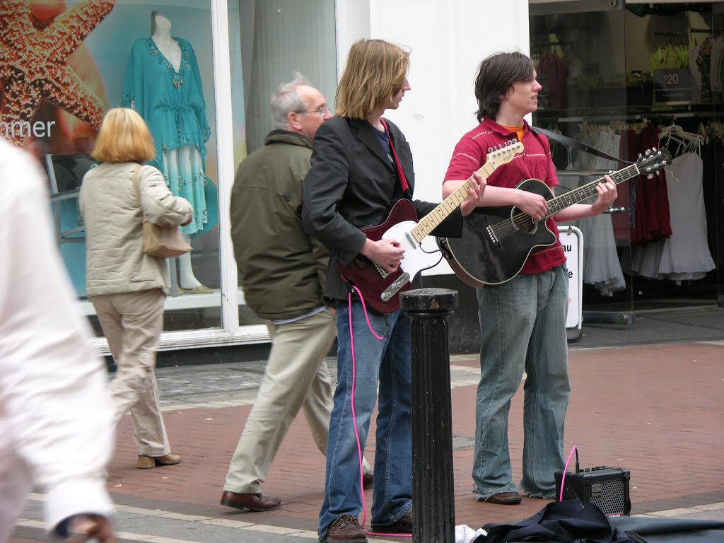 Dublino - Musicisti a Grafton Street by longo nicola