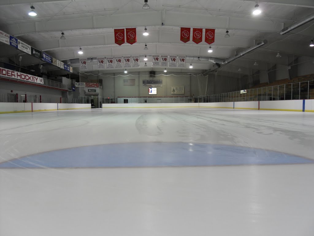 Interior: South Wood County Recreation Center by farmbrough