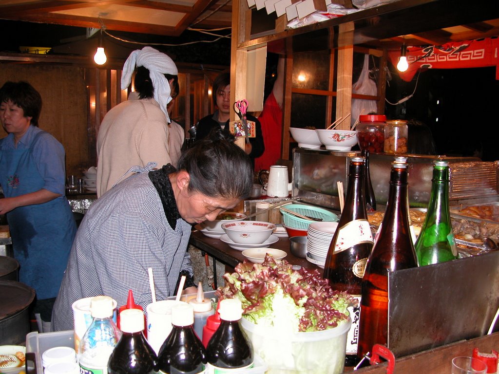 Nakasu food stand by Aki Kuwahara