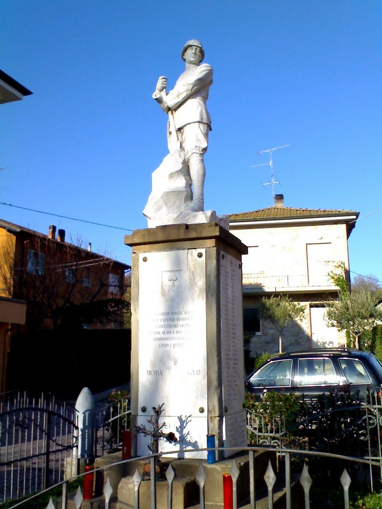 Monumento ai caduti a Piozzano by Gabriele.Segalini