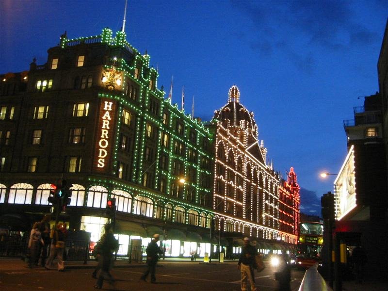 London - Italian style Harrods by dstaiano