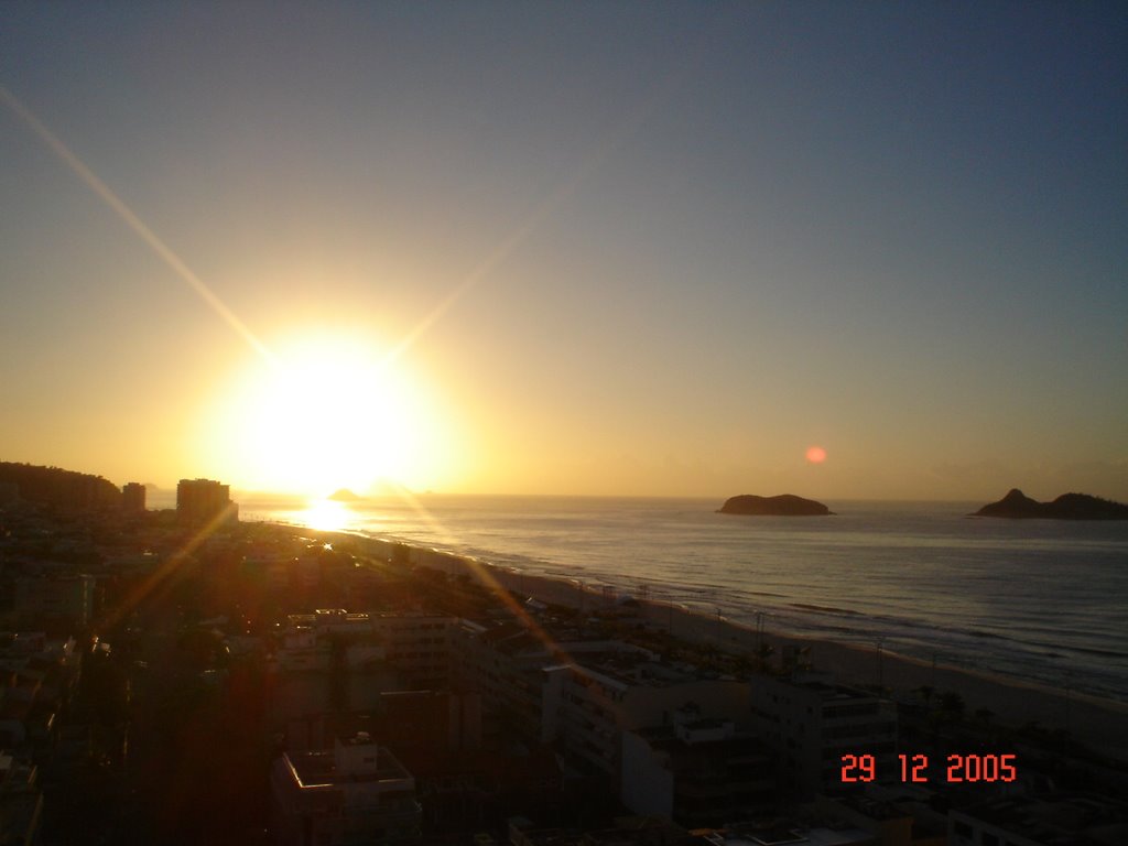 Praia da Barra - Rio de Janeiro - Brasil by Gustavo Pinheiro