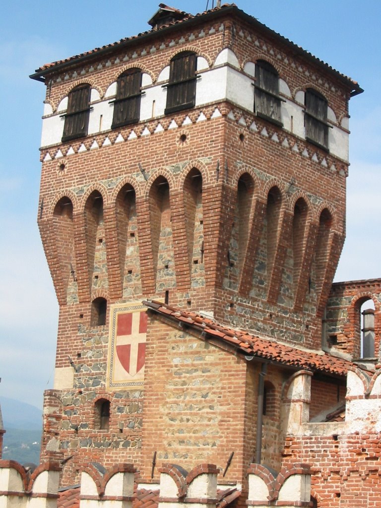 Castello di Pavone by CesareCosta