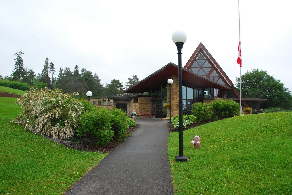 Alexander Graham Bell Museum, Baddeck, Nova Scotia by Richard Forster