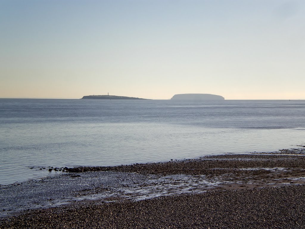 Flat Holm and Steep Holm by Gareth.Stadden