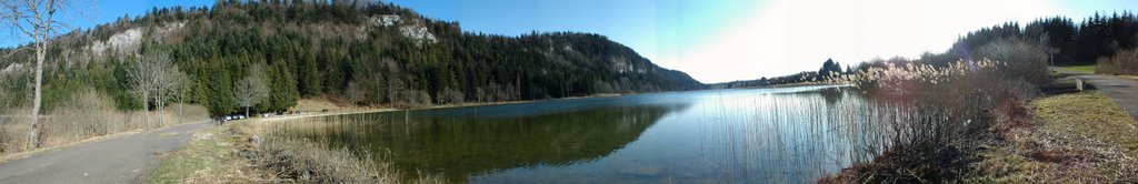 Panoramique sur le grand lac d'Etival by Francois Bonneville