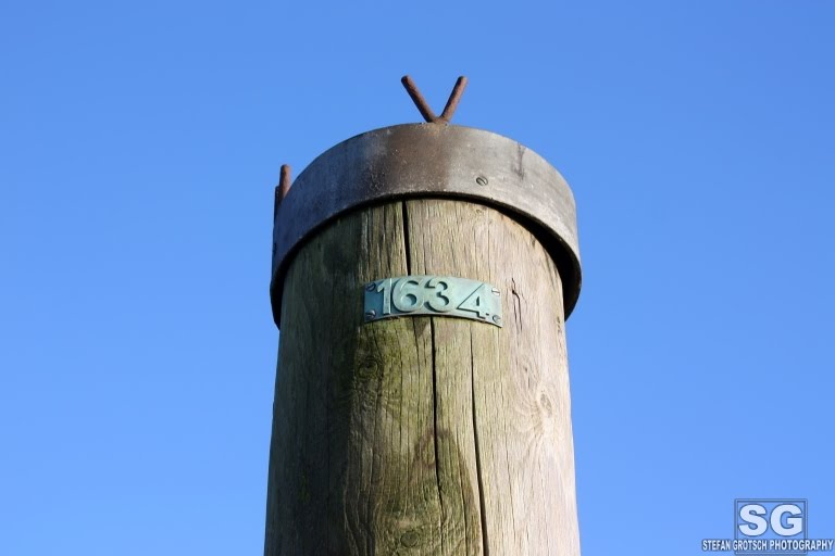 Inscription on the flood post in remembrance of the 1634 flood by Stefan_G.