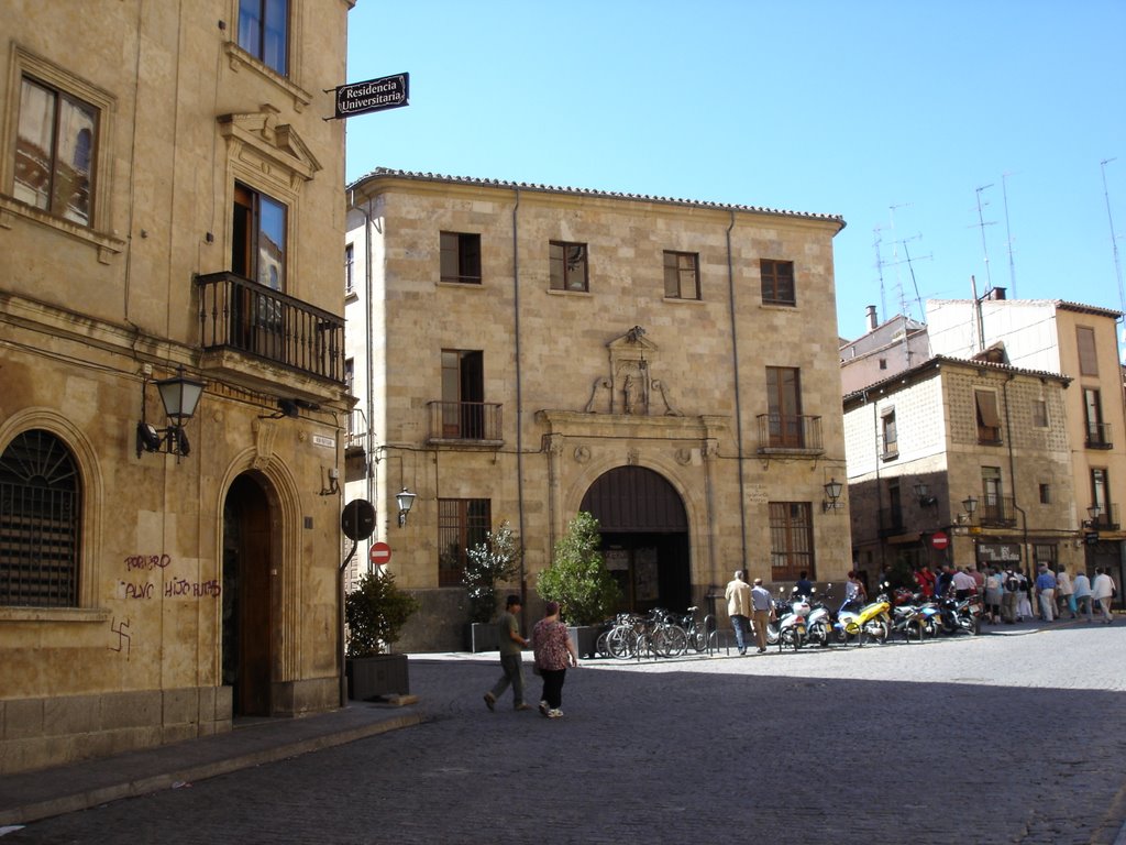 Antigua facultad de derecho by Juan C. S. Chapado