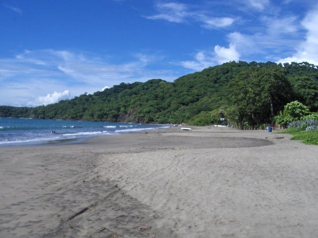 Playa Hermosa, Guanacaste by erojascabezas