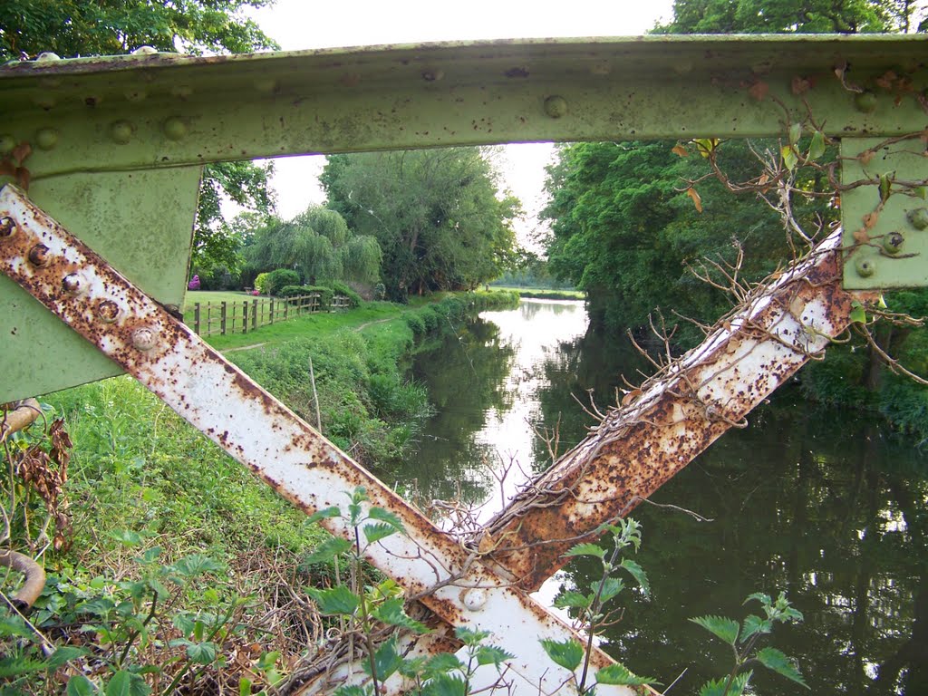 River Wey at Burpham by Mike Oldfield