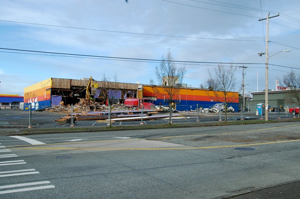 Going,, The last icon of Ballard, Sunset bowl. by Mike McDonald