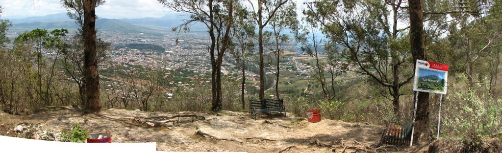 Cerro de San Juan - La Tacotera - Segundo Descanso by Pablo A Rodriguez P