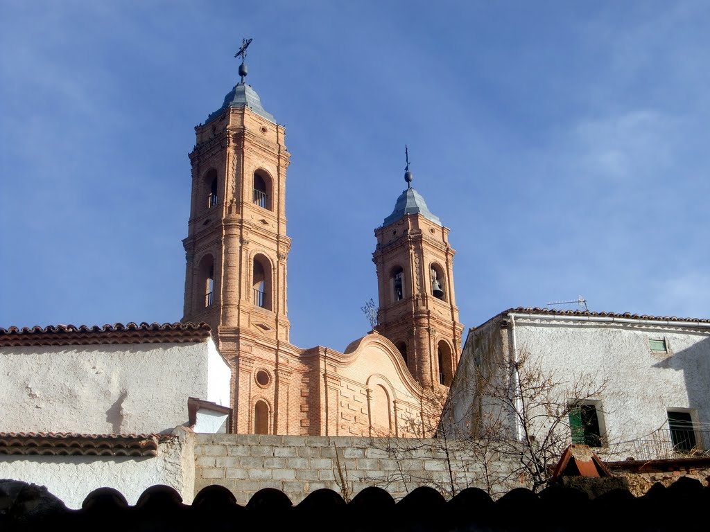 Las dos Torres de la Iglesia by P. Sanjuan