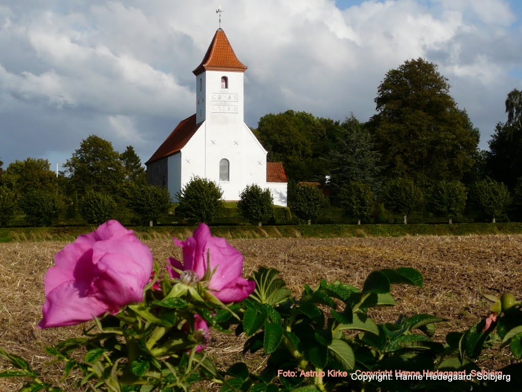 Astrup Kirke by Hanne Hedegaard