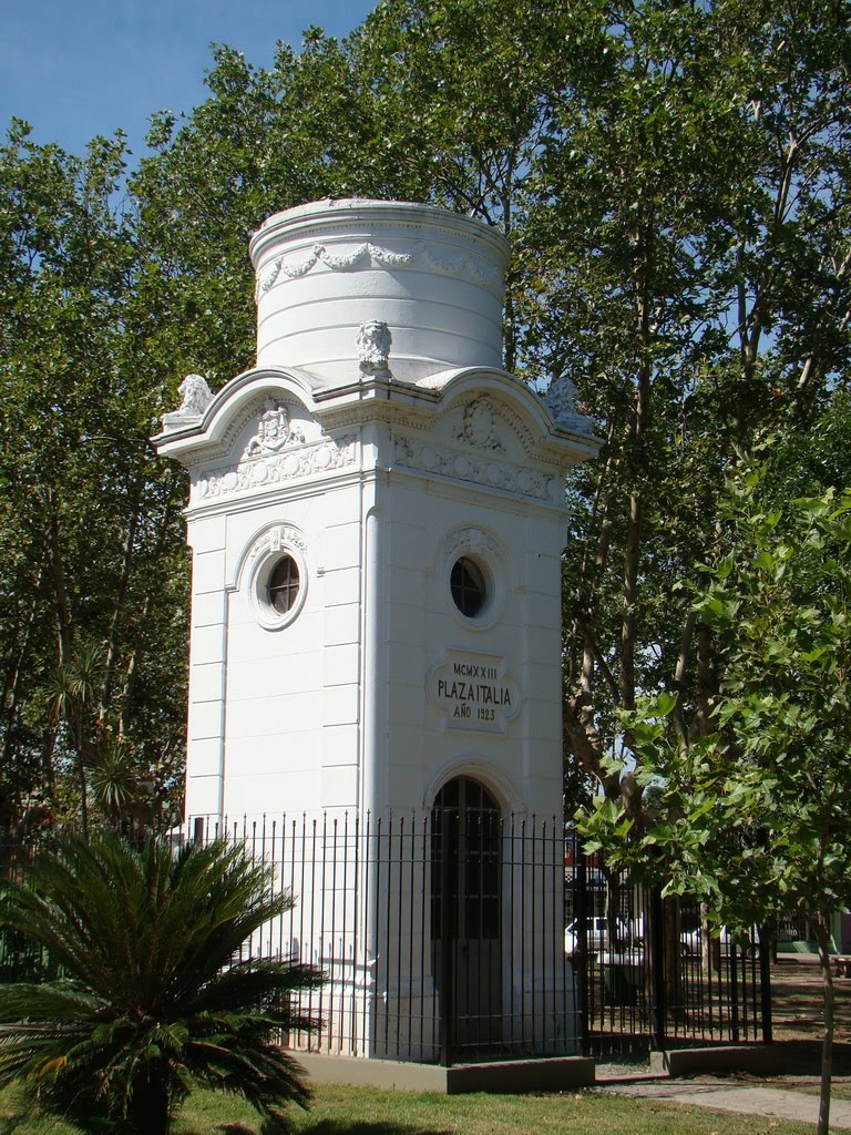 Campana (bs.As.) - Plaza Italia - ecm by eliseo c. martínez