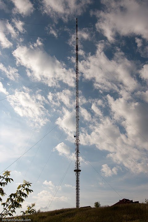 Telecomunication tower in Milki by AdrianMatusik.com