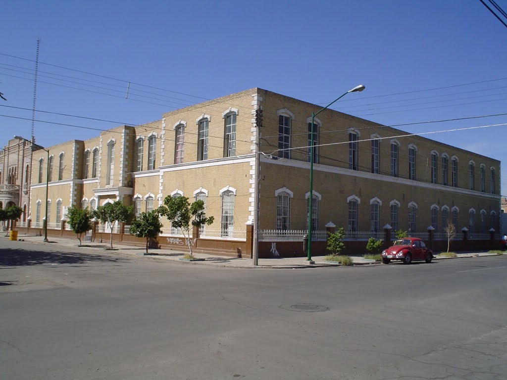 Escuela benito juarez by raul_escamilla