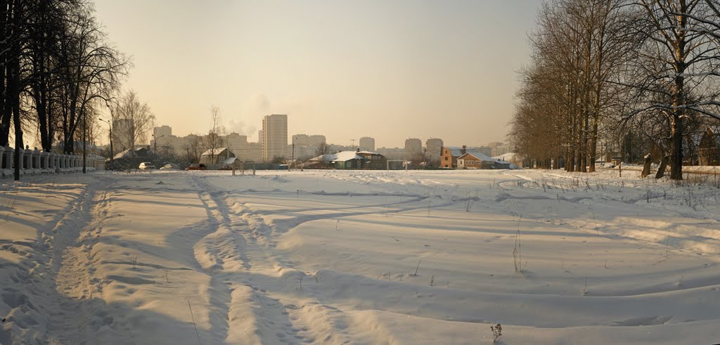 Панорама Фрязино перед закатом с поля перед Никольским храмом. Гребнево by BruinVN