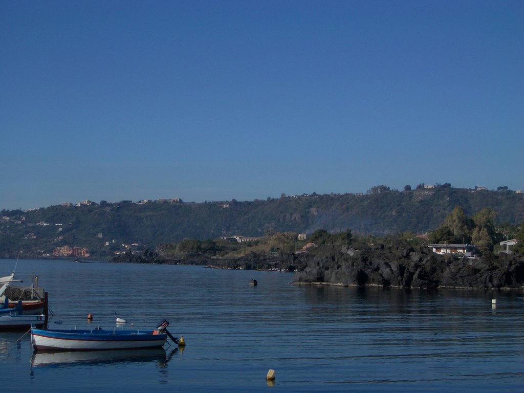 Il porto di stazzo by pergulli