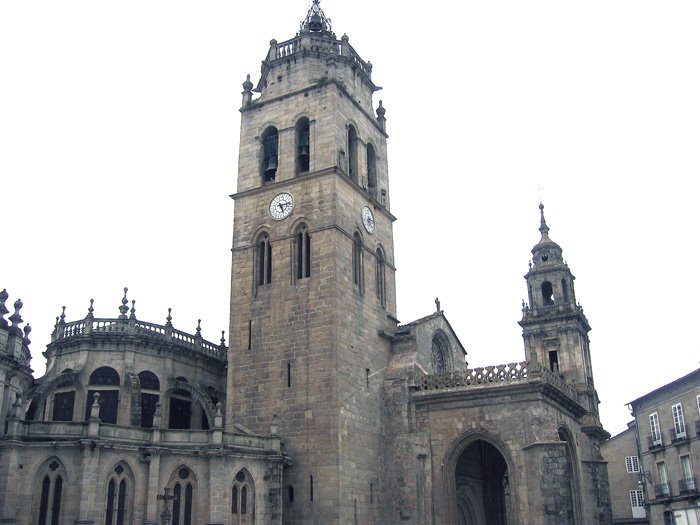 Catedral de Lugo by marathoniano