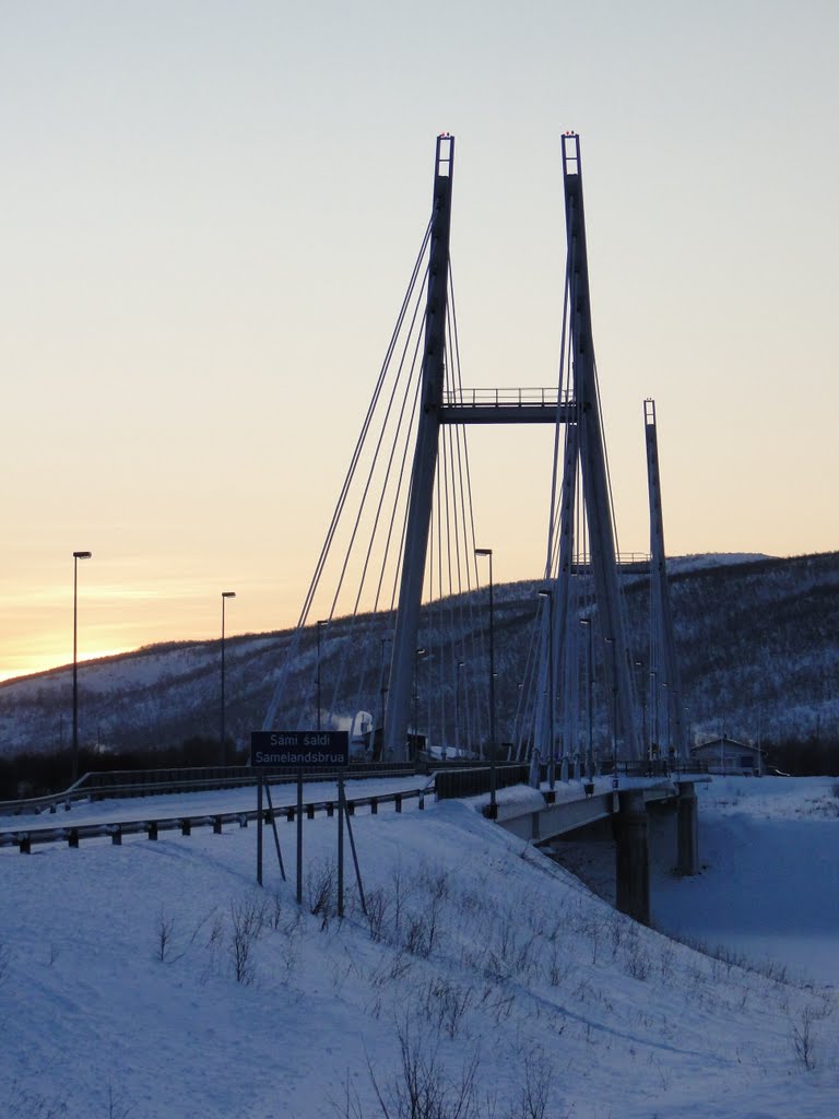 Utsjoki bridge by Frank M. Ingilæ