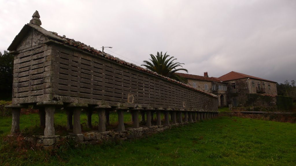 Cabazo e rectoral de Ozón by Nemio