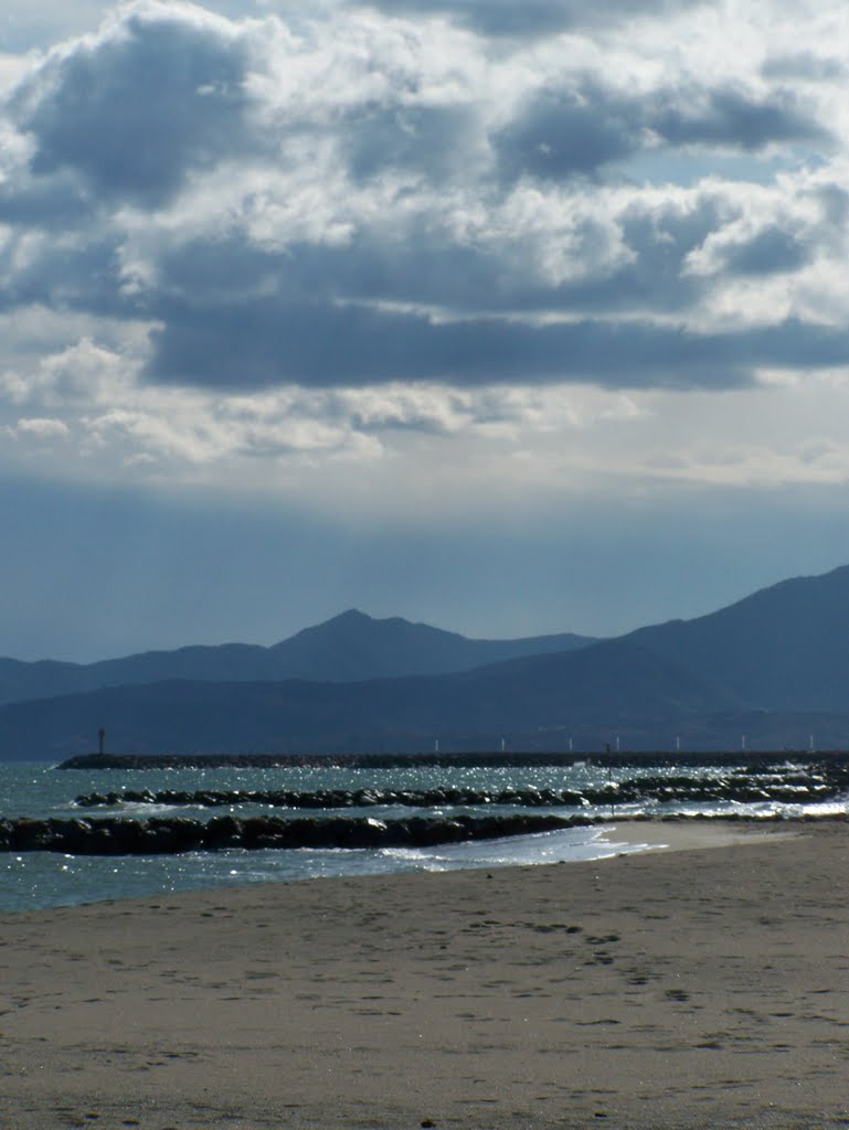 Saint Cyprien 31 janvier 2010 by Pierre M.