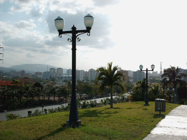 Parque El Cardenalito by Antonio Tielve