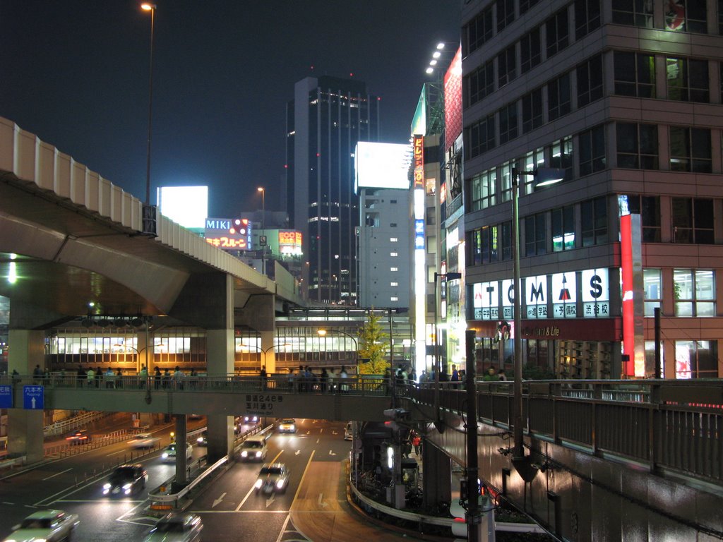 Night view of route 246, SHIBUYA by numaG