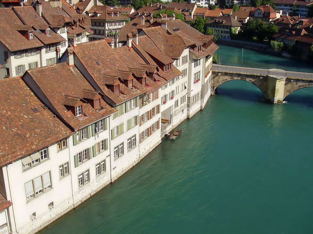 A view from Old Bridge (Bern, Switzerland) by photonetics