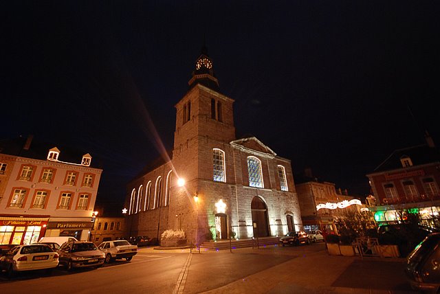 L'église St Hilaire by jm51