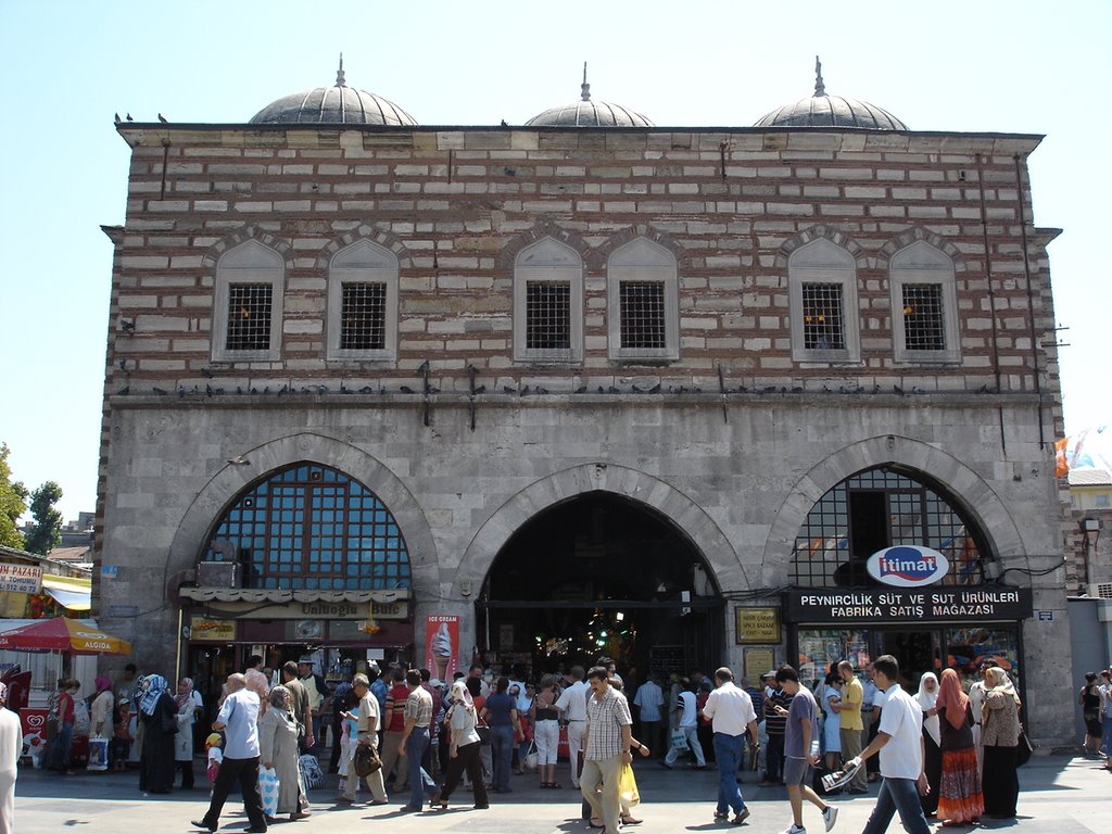 Spice Bazaar - Eminonu by Ahmet K.