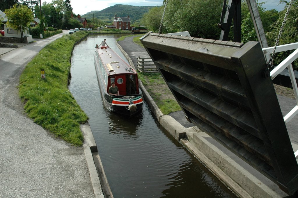 Llangollen Canal - Wales UK by mtapping