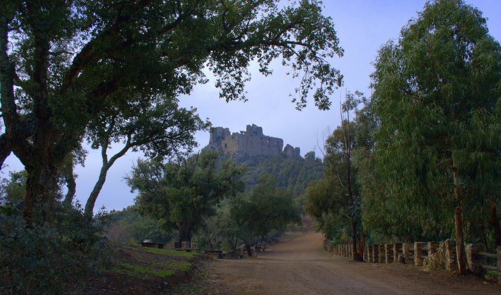 Castillo de Mirabel by GonzaloPL