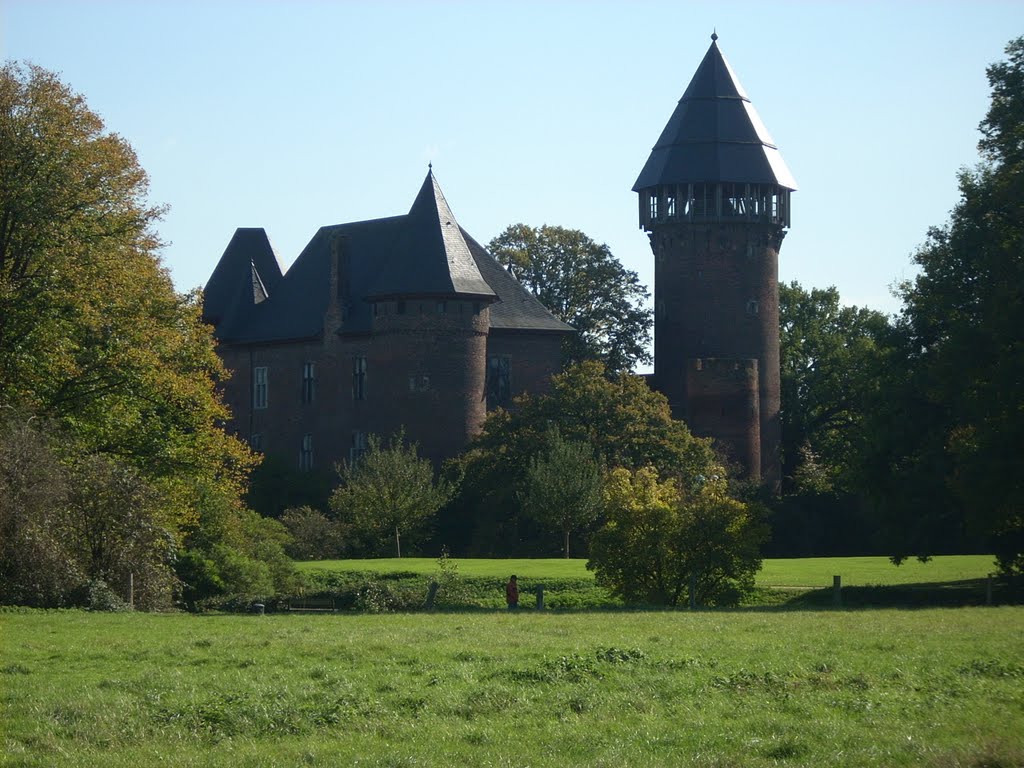 Krefeld-Linn (Burg Linn ) Oktober 2009 by DortmundWestfalica