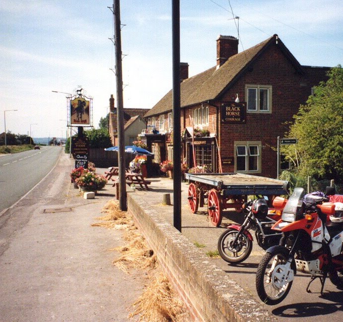 Pub in Cherhill by TheJokerfromGermany