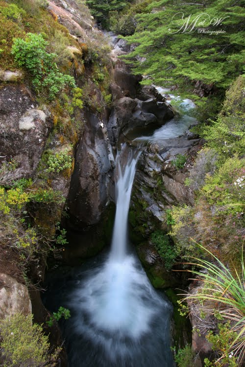 Tongariro national park - taranaki falls by Mel