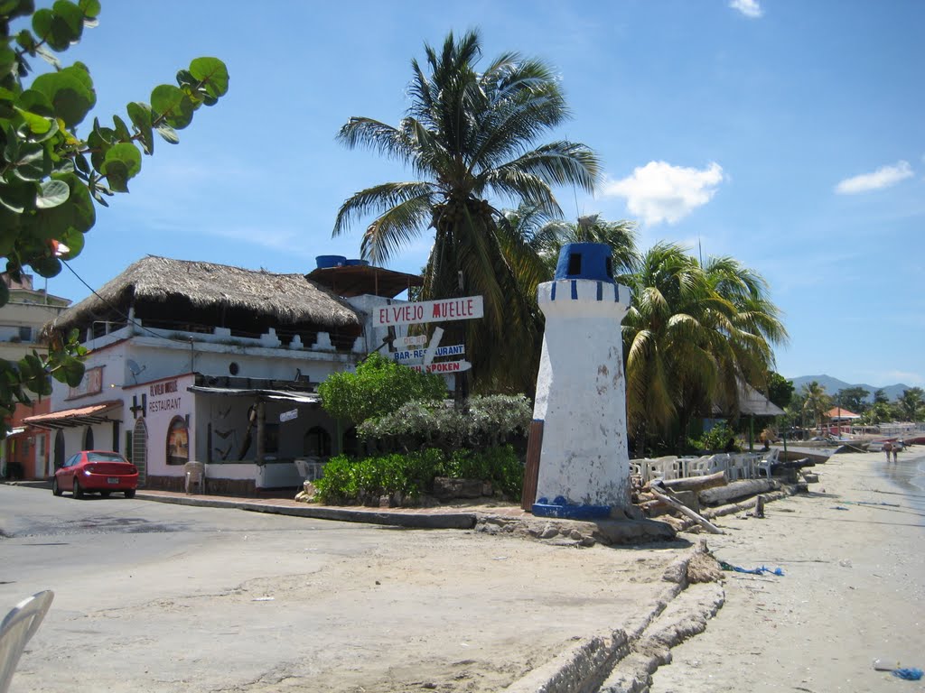 Juangriego by Waltraut Scholz