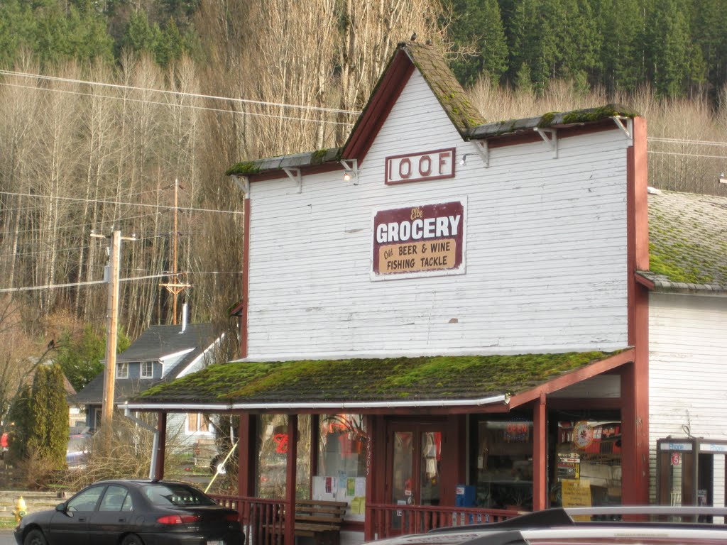 General store, Elbe, WA by TravelTacoma