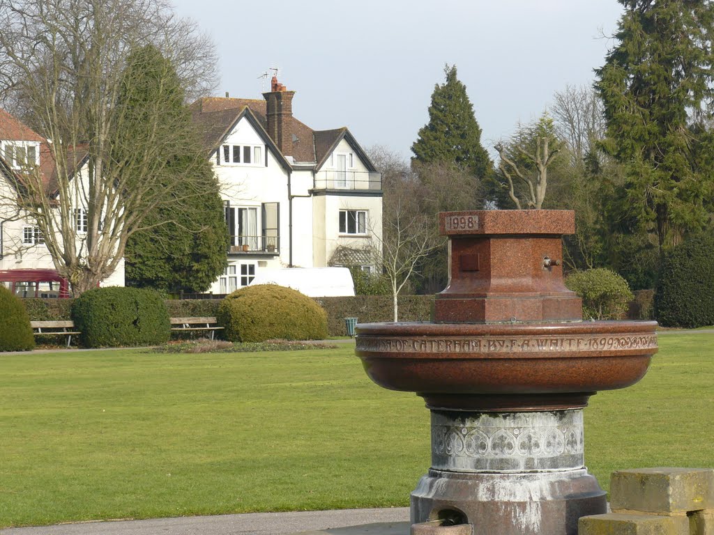 Caterham, Surrey, Queens Park, by Bozor Magdi