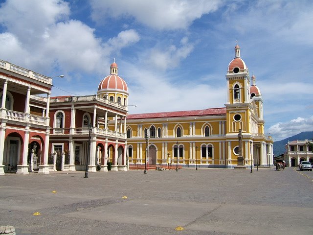 Granada, Nicaragua by checho_ni