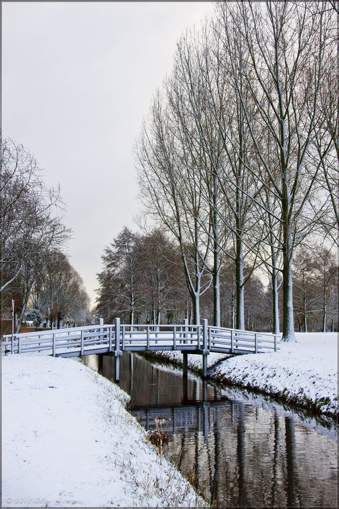 Goorloop, Houtsdonkpark, Ganzewinkel, Helmond, The Netherlands by Green Knee