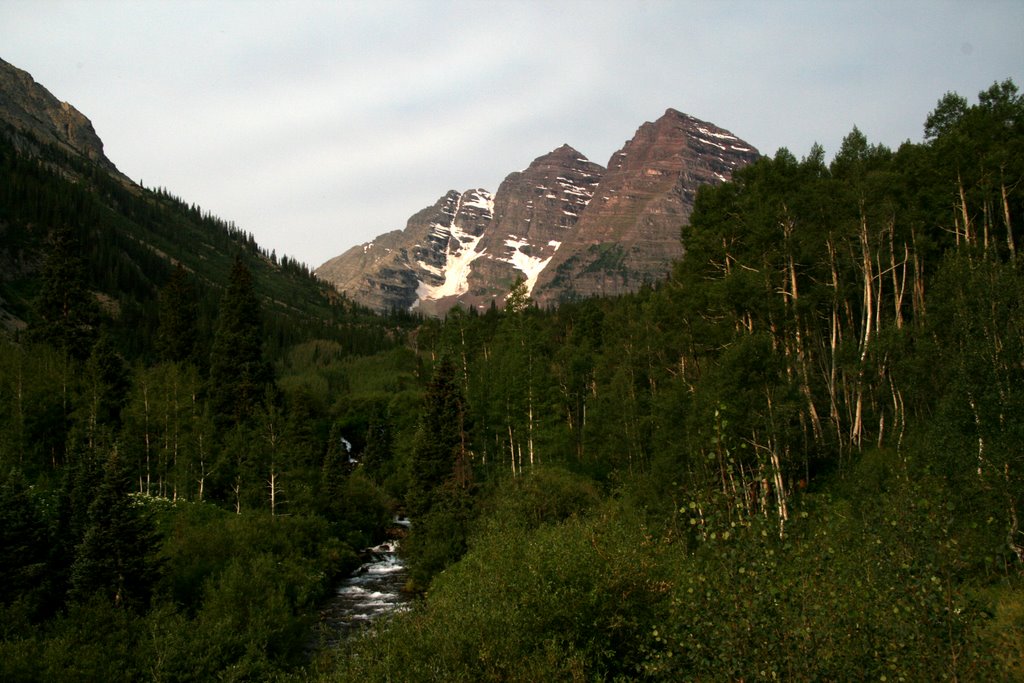 Maroon Bells by Richard Ryer