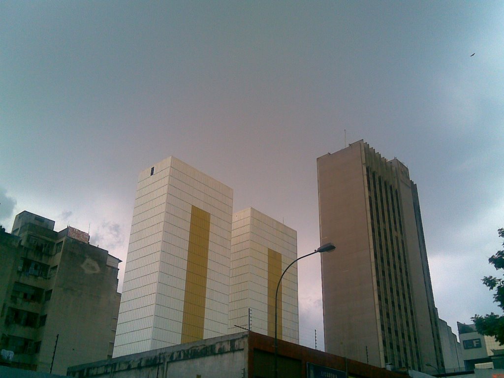 Two White Towers at Caracas by frankcisco