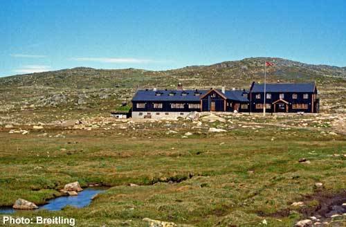 HARDANGERVIDDA: "Sandhaug" (DNT · 1253 moh · 80 Betten/Beds) • 07-1984 by hartmut.breitling