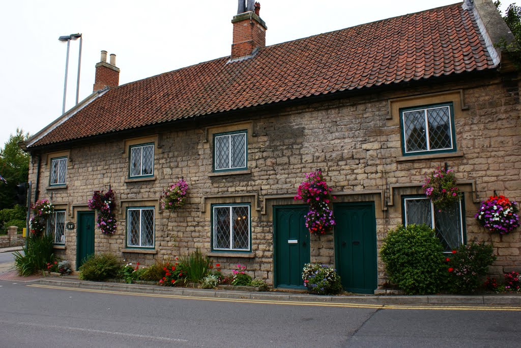 Edwinstow, lovely house by Antlady69