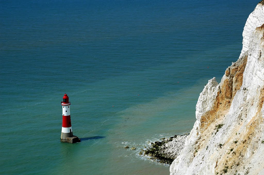 Beachy Head Lighthouse, designed by Thomas Matthews (1849-1930) by Andy Malengier