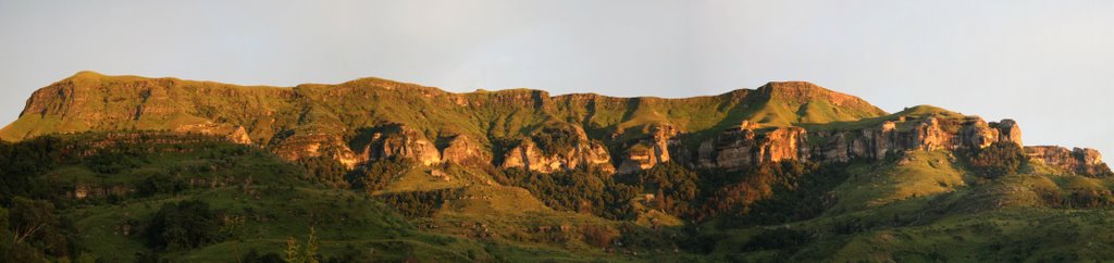 Sungubala Mountain Camp view at sunrise by Huw Lewis